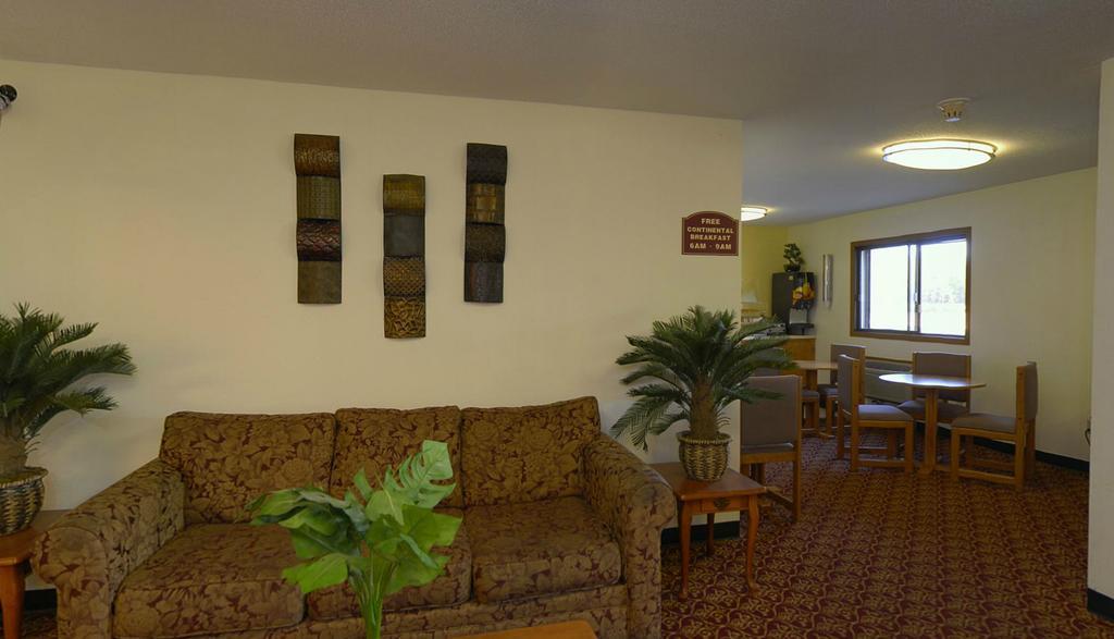 Rodeway Inn Brainerd Exteriér fotografie