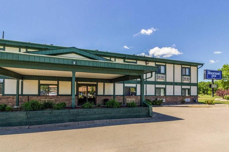 Rodeway Inn Brainerd Exteriér fotografie