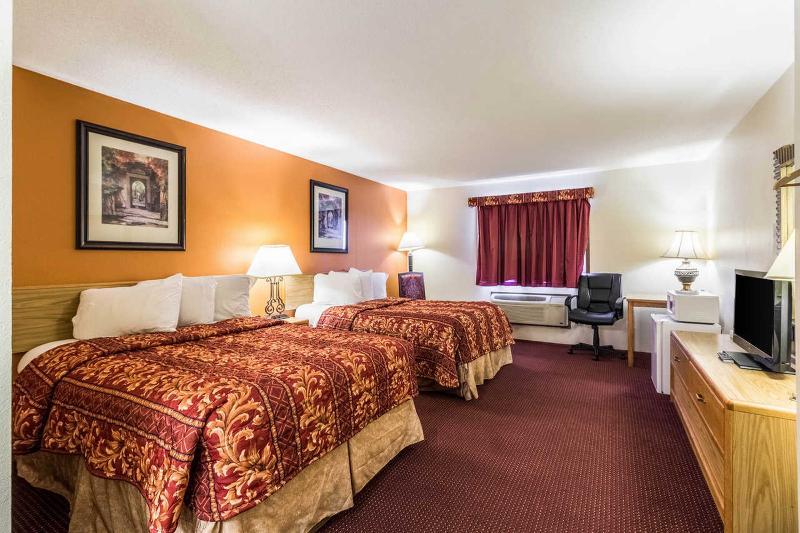 Rodeway Inn Brainerd Exteriér fotografie