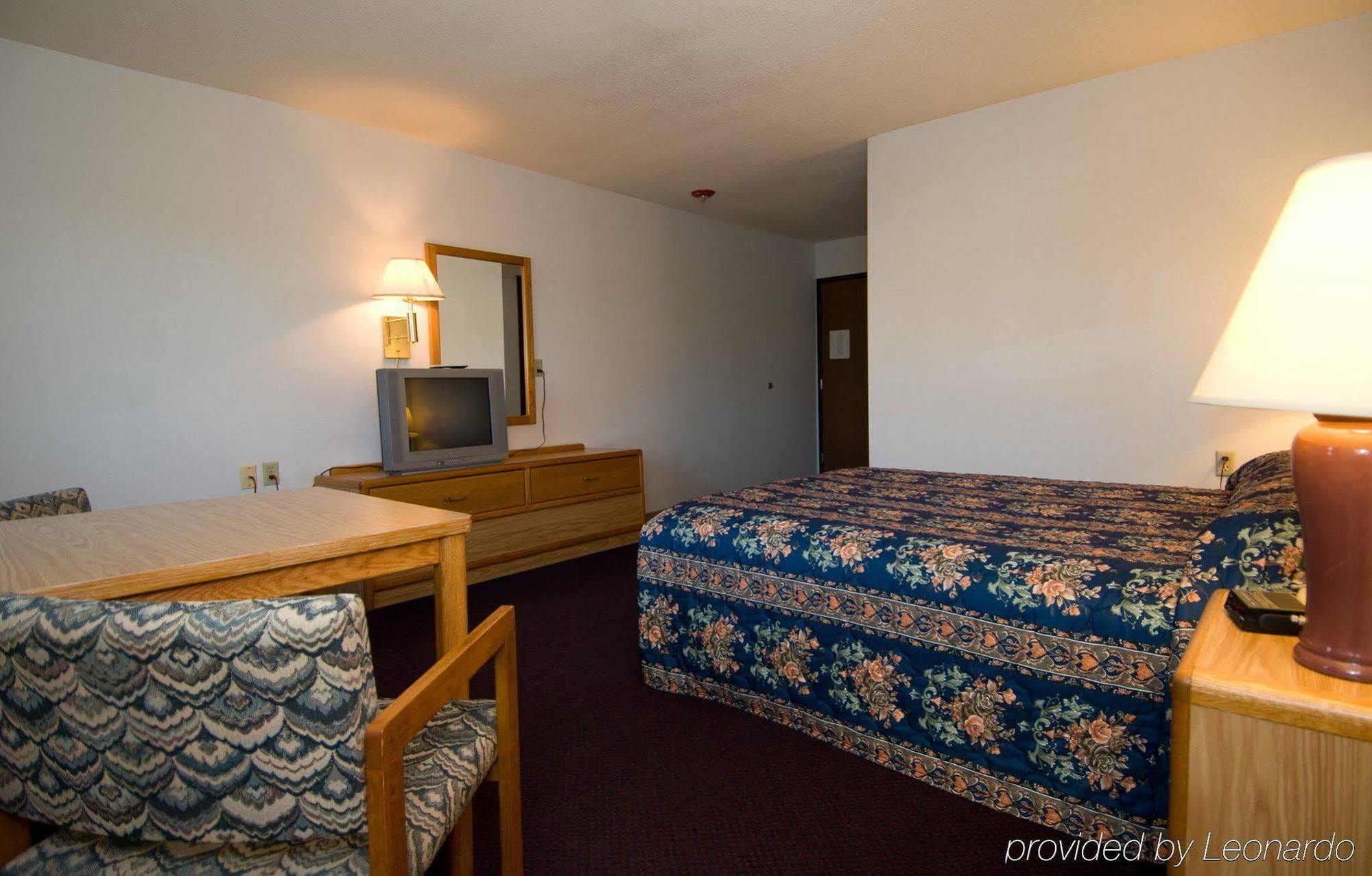 Rodeway Inn Brainerd Pokoj fotografie