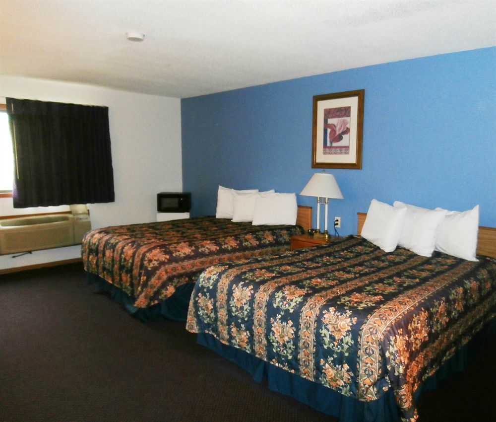 Rodeway Inn Brainerd Exteriér fotografie